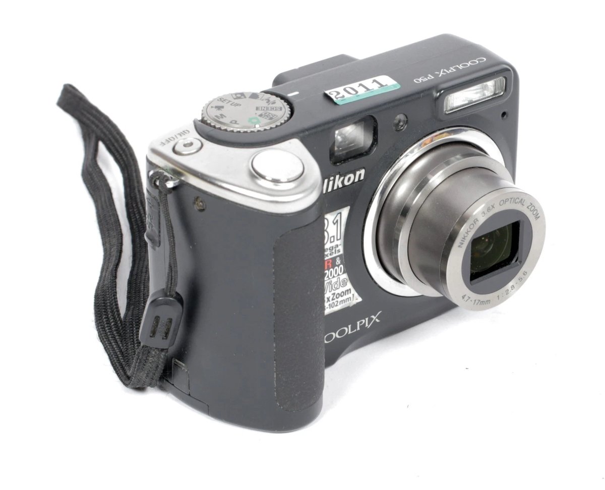 Nikon COOLPIX P50 digital camera TESTED #2011 | CatLABS